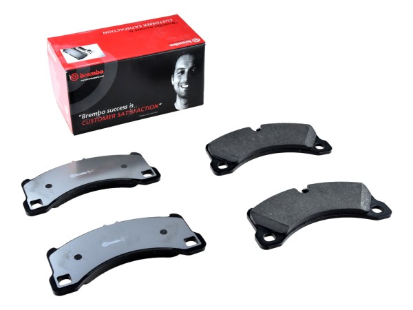 Brake pads for PORSCHE Cayenne 958 3.0 3.6 4.2 4.8 GTS FRONT BREMBO