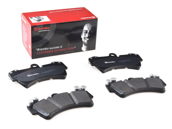 Brake pads for PORSCHE Cayenne 955 957 3.2 4.5 Turbo 4.8 S GTS FRONT BREMBO