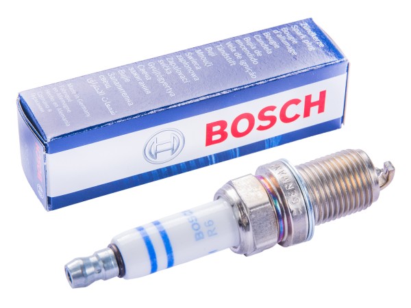 1x bougie d'allumage pour PORSCHE Cayenne 92A 958 Panamera 970 3.0 Hybride BOSCH