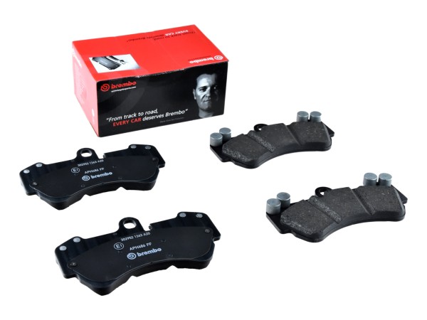 Brake pads for PORSCHE Cayenne 955 957 3.0 3.2 3.6 FRONT BREMBO