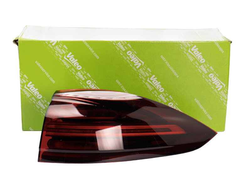 Taillight for PORSCHE Cayenne 92A from 15- Rear light OUTER BLACK RIGHT