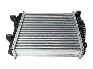 Intercooler per PORSCHE Cayenne 955 9PA 3.0 TDI Diesel DESTRO NRF