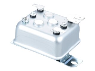 Regolatore di tensione per alternatore nella Porsche 911 F 2.0