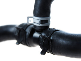 PORSCHE Cayenne turbo 4.5 955 膨張タンク用ラジエーターホース