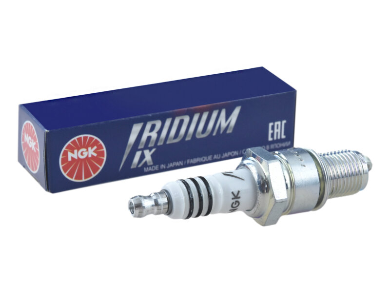 1x candela per PORSCHE 924 turbo NGK