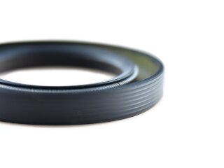 Transmission shaft seal for PORSCHE 911 72-86 915 930 914 924 drive shaft