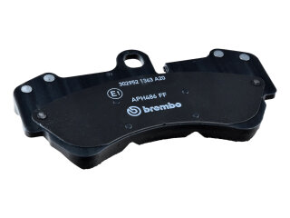 Bremsbel&auml;ge f&uuml;r PORSCHE Cayenne 955 957 3.0 3.2 3.6 VORNE BREMBO