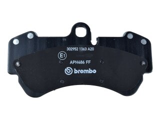 Bremsbel&auml;ge f&uuml;r PORSCHE Cayenne 955 957 3.0 3.2 3.6 VORNE BREMBO